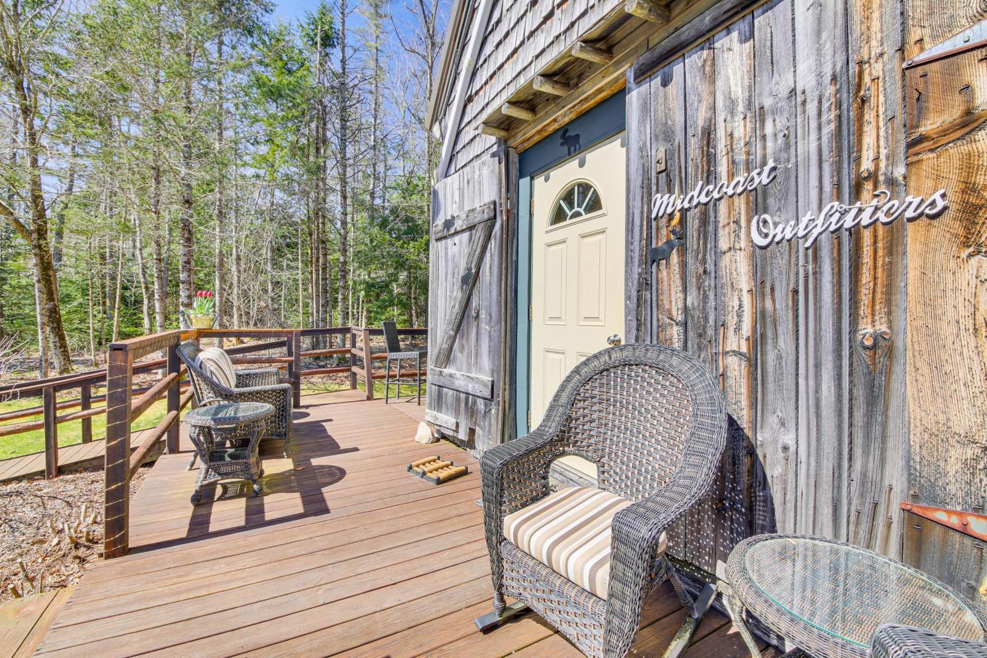Rustic Searsport Cabin Loft And Sunroom On 10 Acres 외부 사진