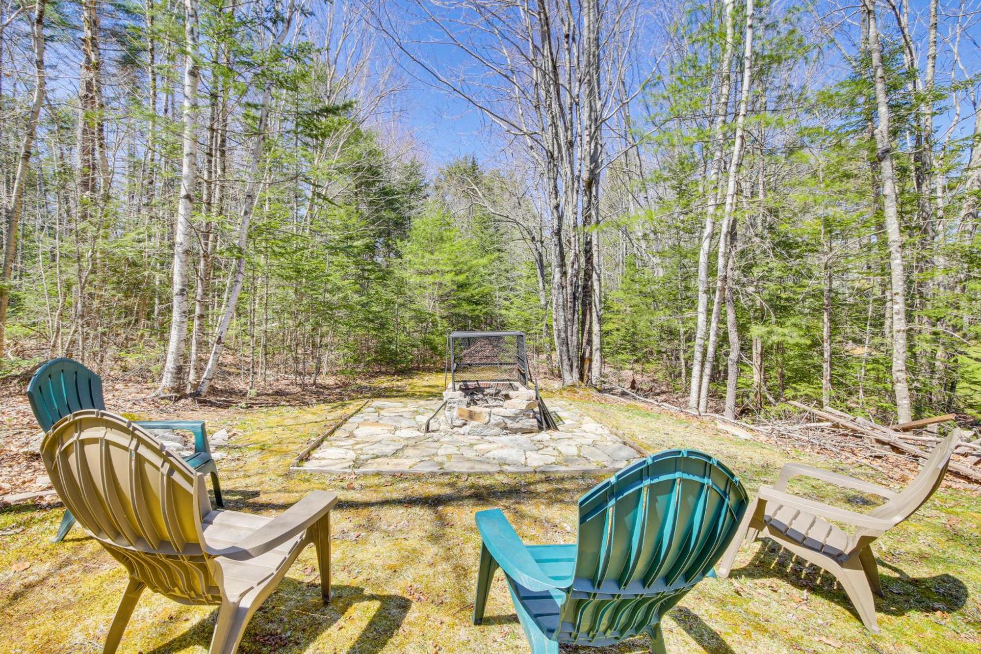 Rustic Searsport Cabin Loft And Sunroom On 10 Acres 외부 사진