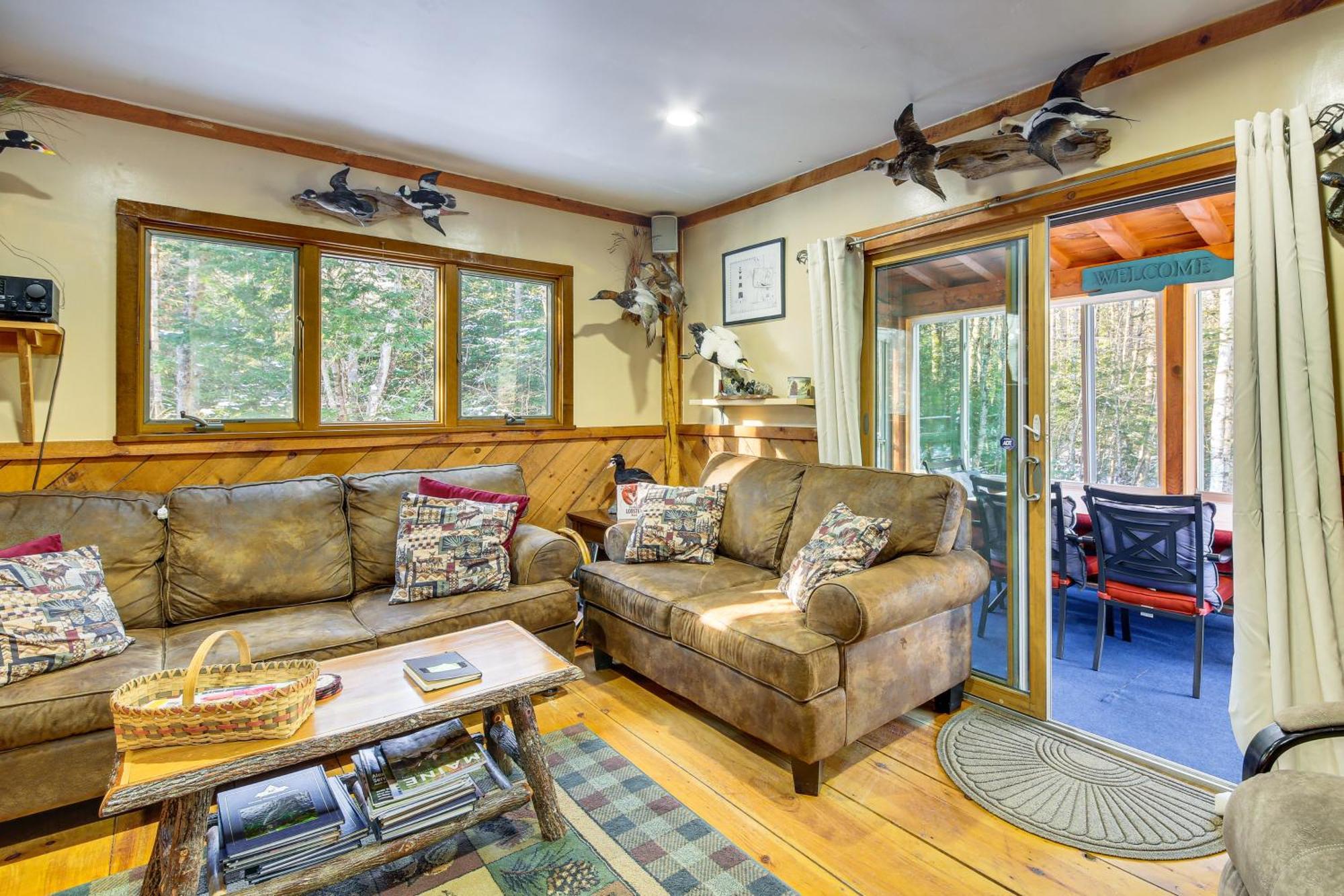 Rustic Searsport Cabin Loft And Sunroom On 10 Acres 외부 사진